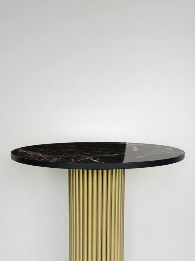 Столешница Фанера, диаметр 600, цвет - Мрамор Марквина, черный торец